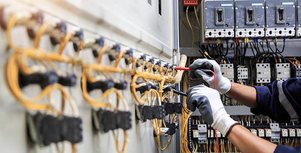 Professional Electrician technician working in Ossun, LA